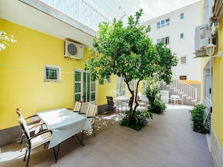 Appartement Baška Voda Buitenaudio-opname 2