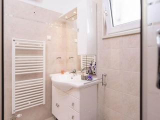 Apartment Vrboska Ausstattung 18