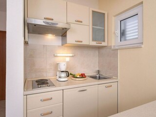 Apartment Vrboska Ausstattung 11