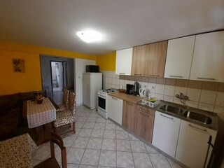 Apartment Kampor Ausstattung 5