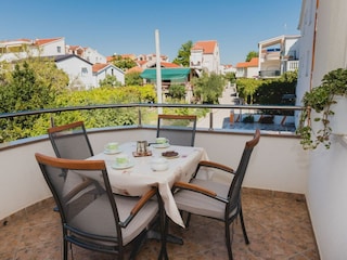 Appartement Srima Buitenaudio-opname 2
