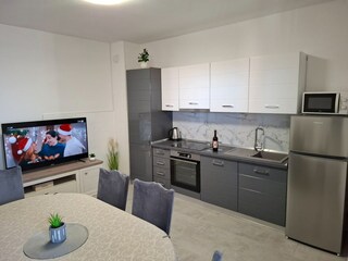 Apartment Vrsi Ausstattung 9