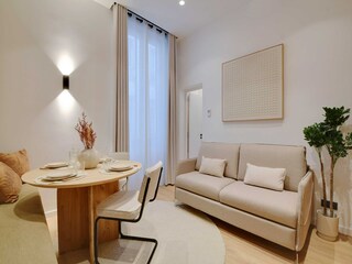 Apartment Paris  8