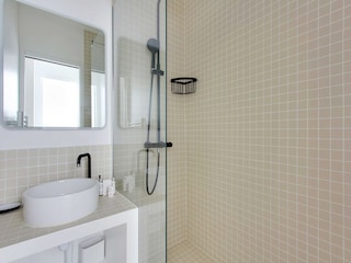 Apartment Paris  4