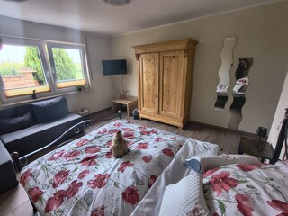 Schlafzimmer 2a