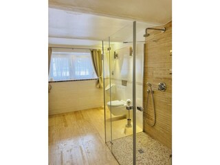 1. Badezimmer