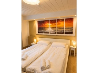 2. Schlafzimmer