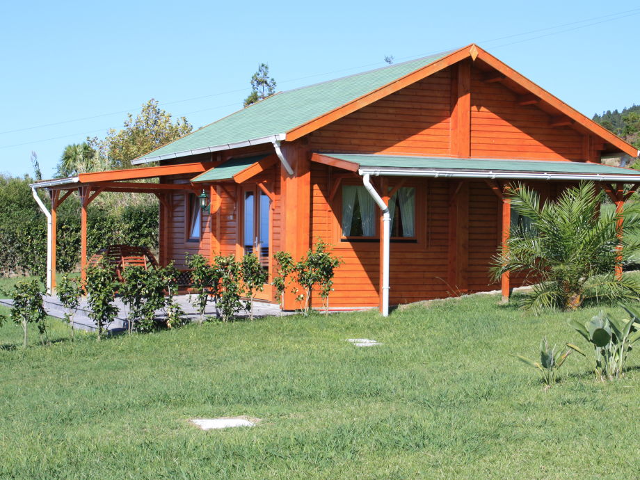 Holzbohlenhaus Holzbohlenhaus