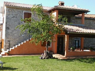 Apartment Pinezići Außenaufnahme 3
