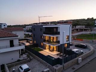Appartement Vrh Buitenaudio-opname 2