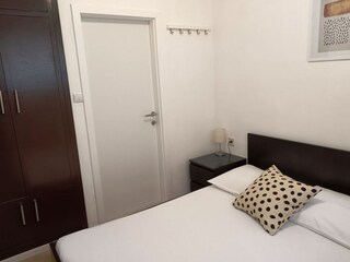 Apartment Povlja Ausstattung 9