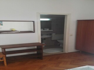 Apartment Banjol Features 6