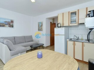 Apartment Valbandon  13