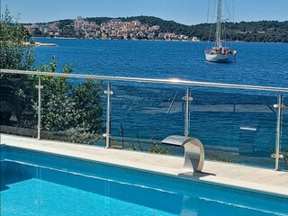Apartment Okrug Gornji  24