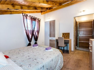 Holiday house Unešić Features 12