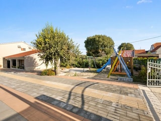 Holiday house Unešić Outdoor Recording 4