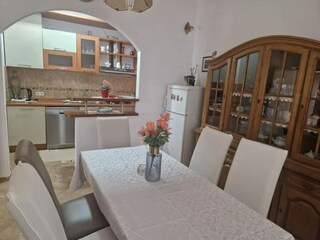 Apartment Okrug Gornji Ausstattung 16