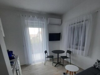 Apartment Povljana Ausstattung 17