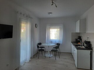 Apartment Povljana Ausstattung 23