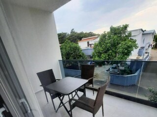 Apartment Povljana Außenaufnahme 5