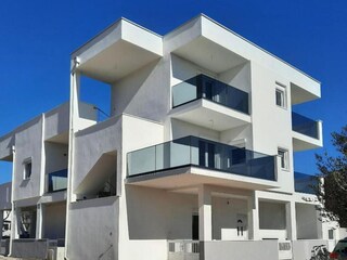 Apartment Povljana Außenaufnahme 14