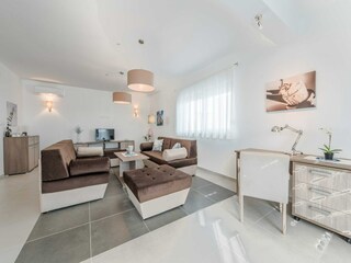 Villa Galovac Features 9