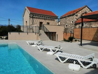 Vakantiehuis Vrgorac Buitenaudio-opname 2