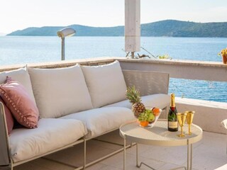 Villa Grebastica Buitenaudio-opname 5
