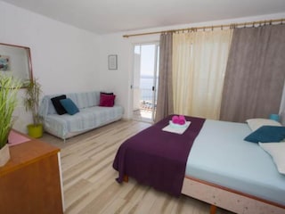 Apartment Podgora Features 12