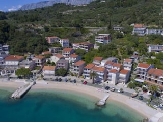 Apartment Podgora Außenaufnahme 3