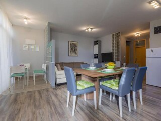 Apartment Novi Vinodolski Außenaufnahme 9