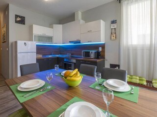 Apartment Novi Vinodolski Außenaufnahme 12