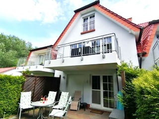 möbliertre Terrasse