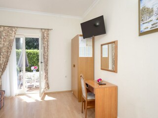 Apartment Vrboska Ausstattung 2