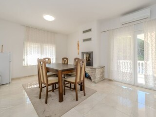 Apartment Karin Features 22
