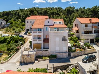 Apartment Postira Außenaufnahme 6