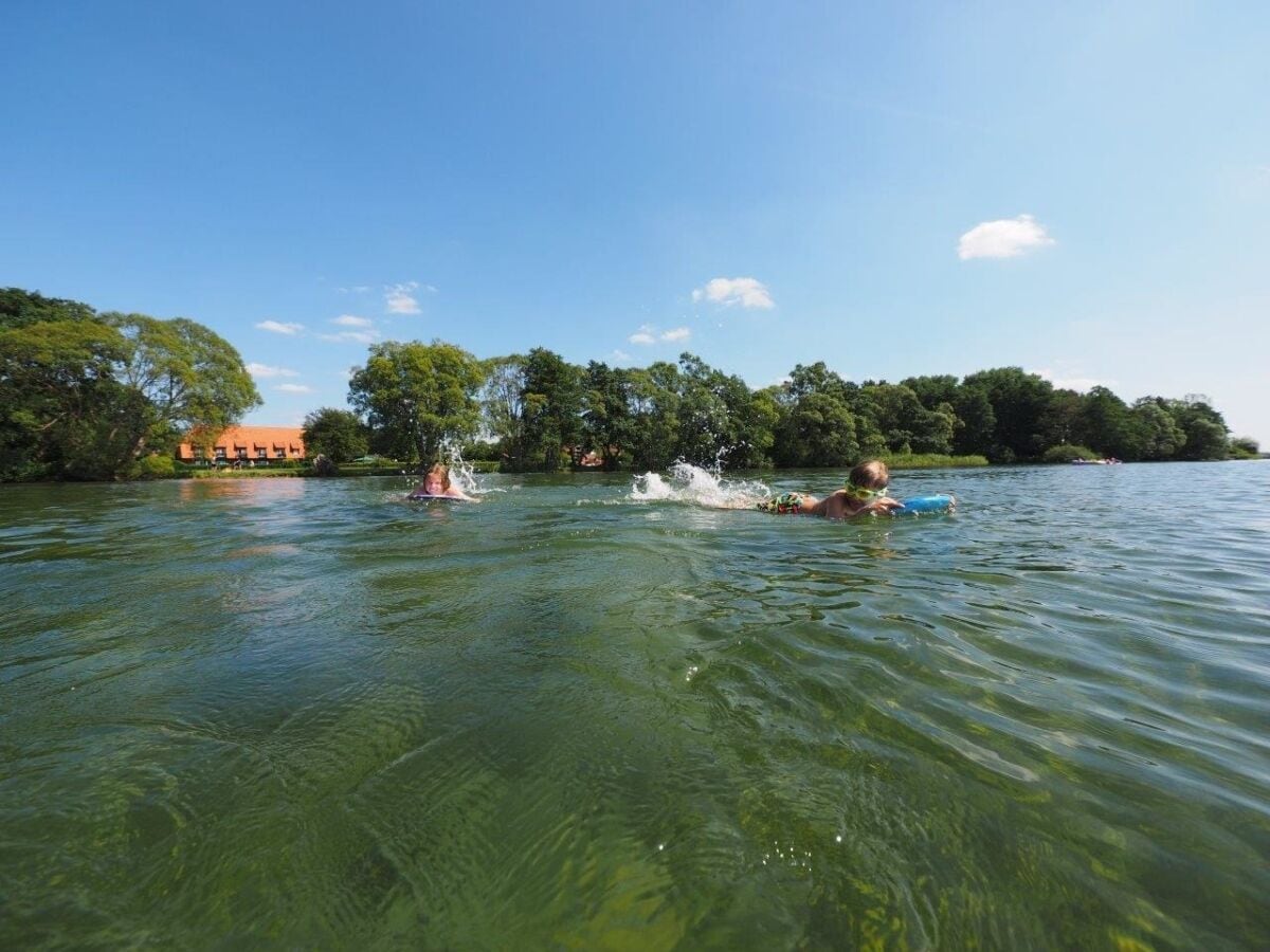 Ferienwohnung Dobin am See Ausstattung 11