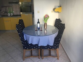 Apartment Jesenice bei Dugi Rat Ausstattung 5