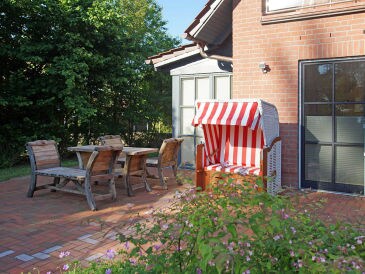 Ferienwohnung SEEGANG mit Grundstück
