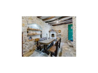 Holiday house Ružić Features 11