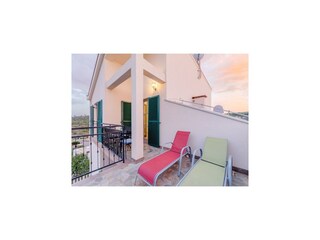 Apartment Seget Donji  15