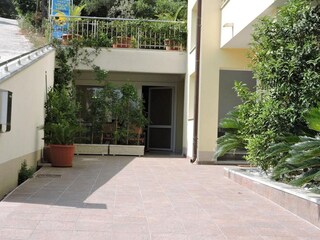 Apartment Okrug Gornji Outdoor Recording 4