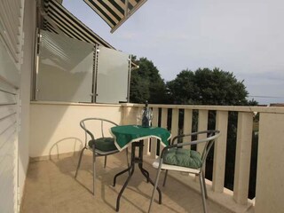 Apartment Srima Außenaufnahme 5