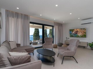Villa Mlini Caratteristiche 14