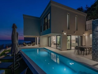 Villa Mlini  34