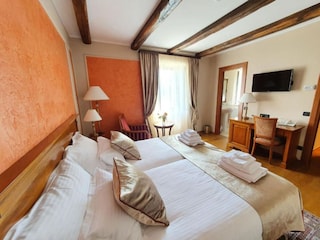 Apartment Welt Features 20