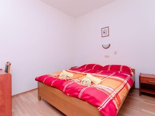 Apartment Lopar Features 15