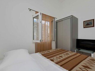 Ferienhaus Zastražišće Ausstattung 12