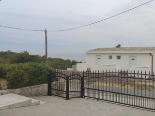 Apartment Karlobag Außenaufnahme 2