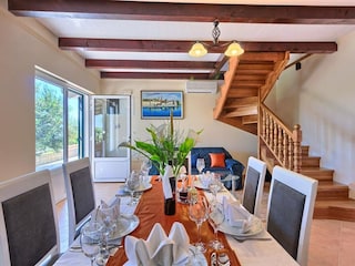 Villa Okrug Gornji Caratteristiche 22